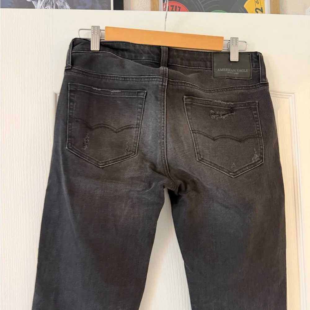 American Eagle Outfitters excellent no